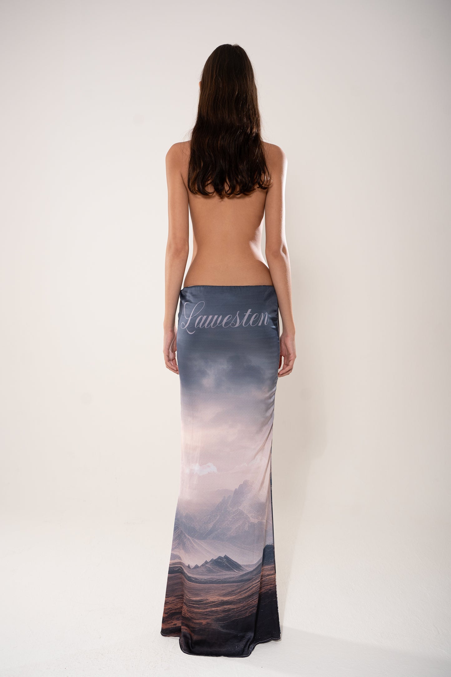 LAWESTEN HORSE SKIRT PRE-ORDER