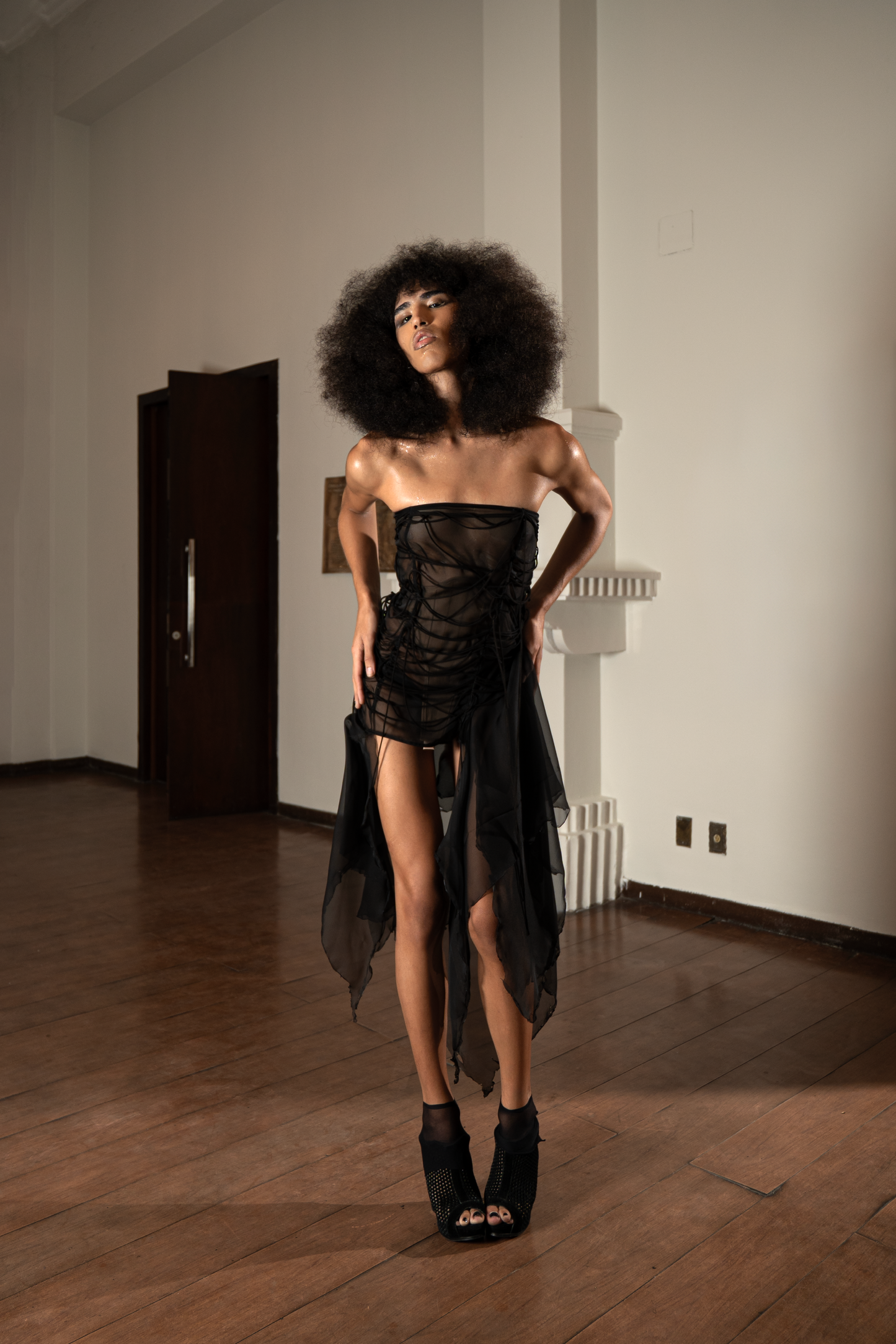 LAWESTEN BLACK DRESS PRE-ORDER